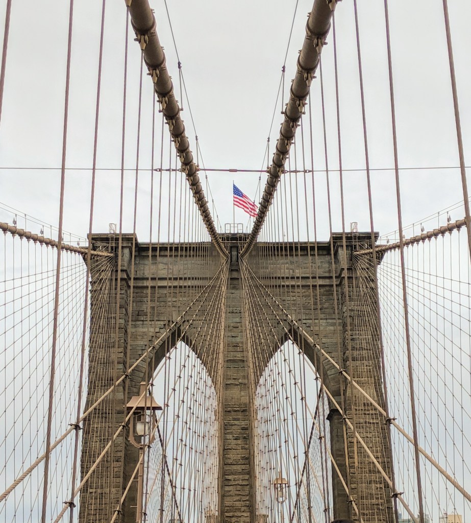 A picture of the Brooklyn Bridge in New York